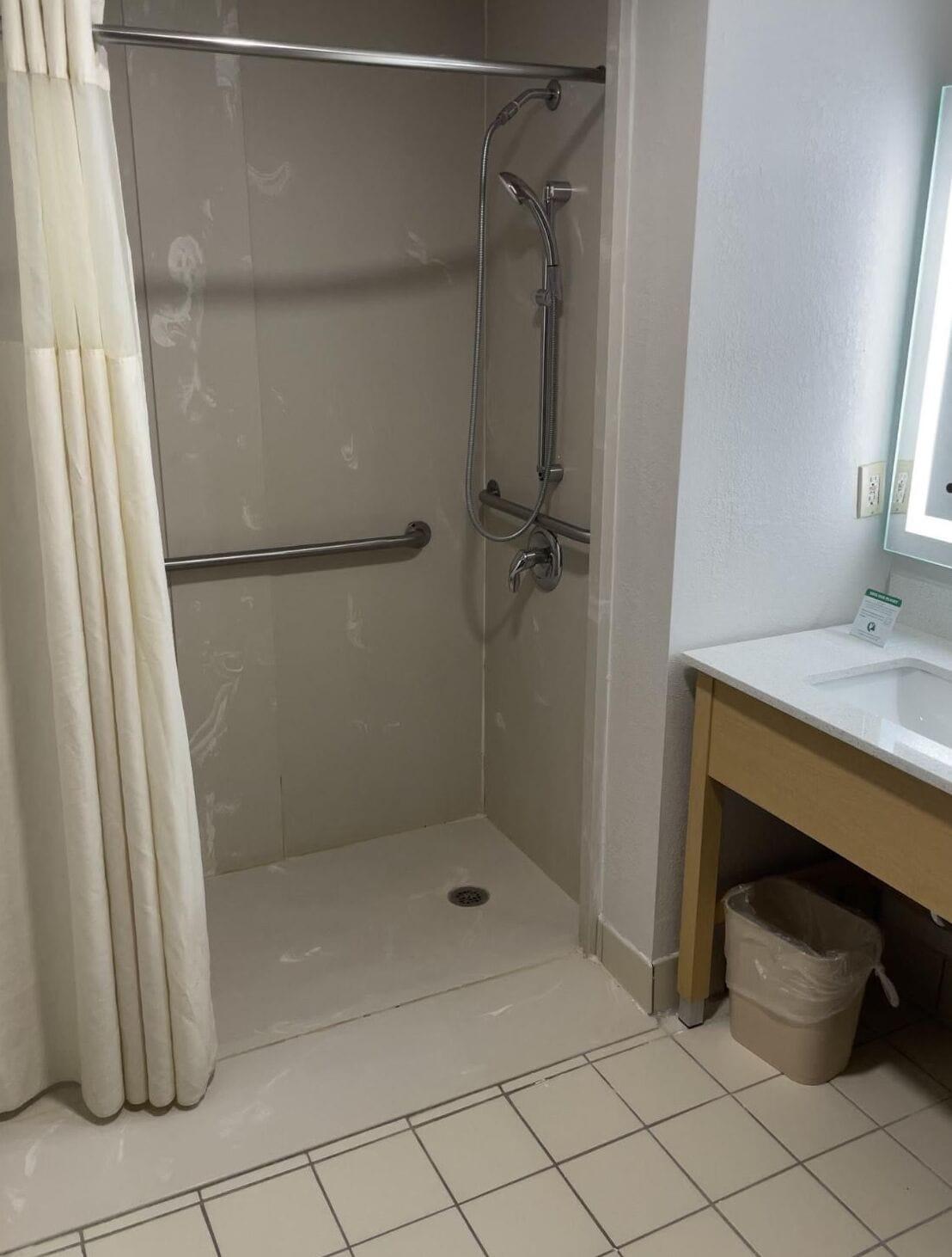 Quality Inn Spring Valley - Nanuet Exterior photo